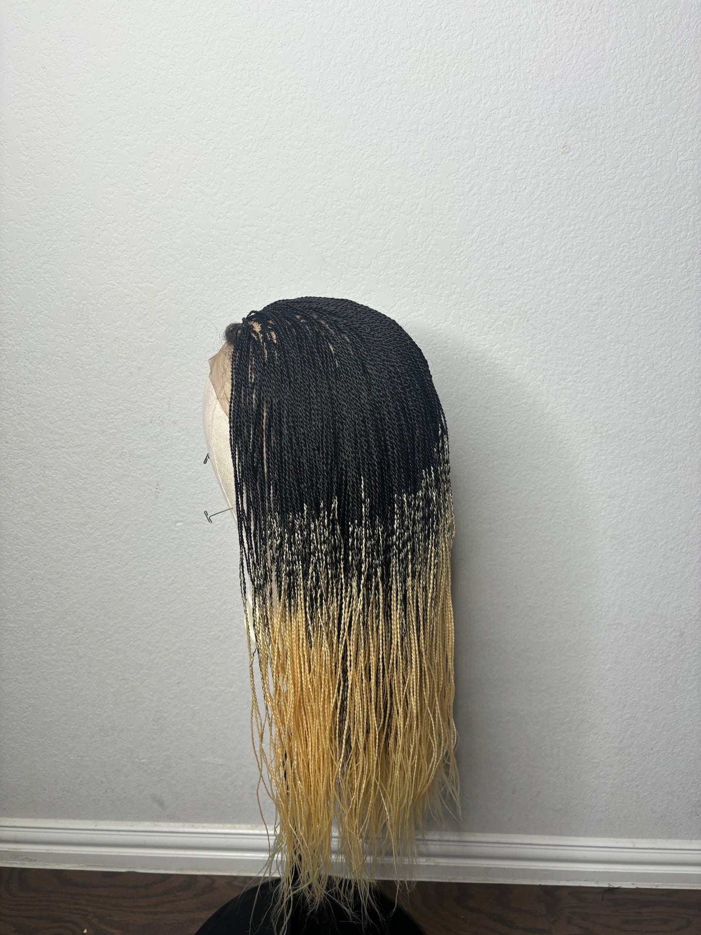 Micro twist ombre