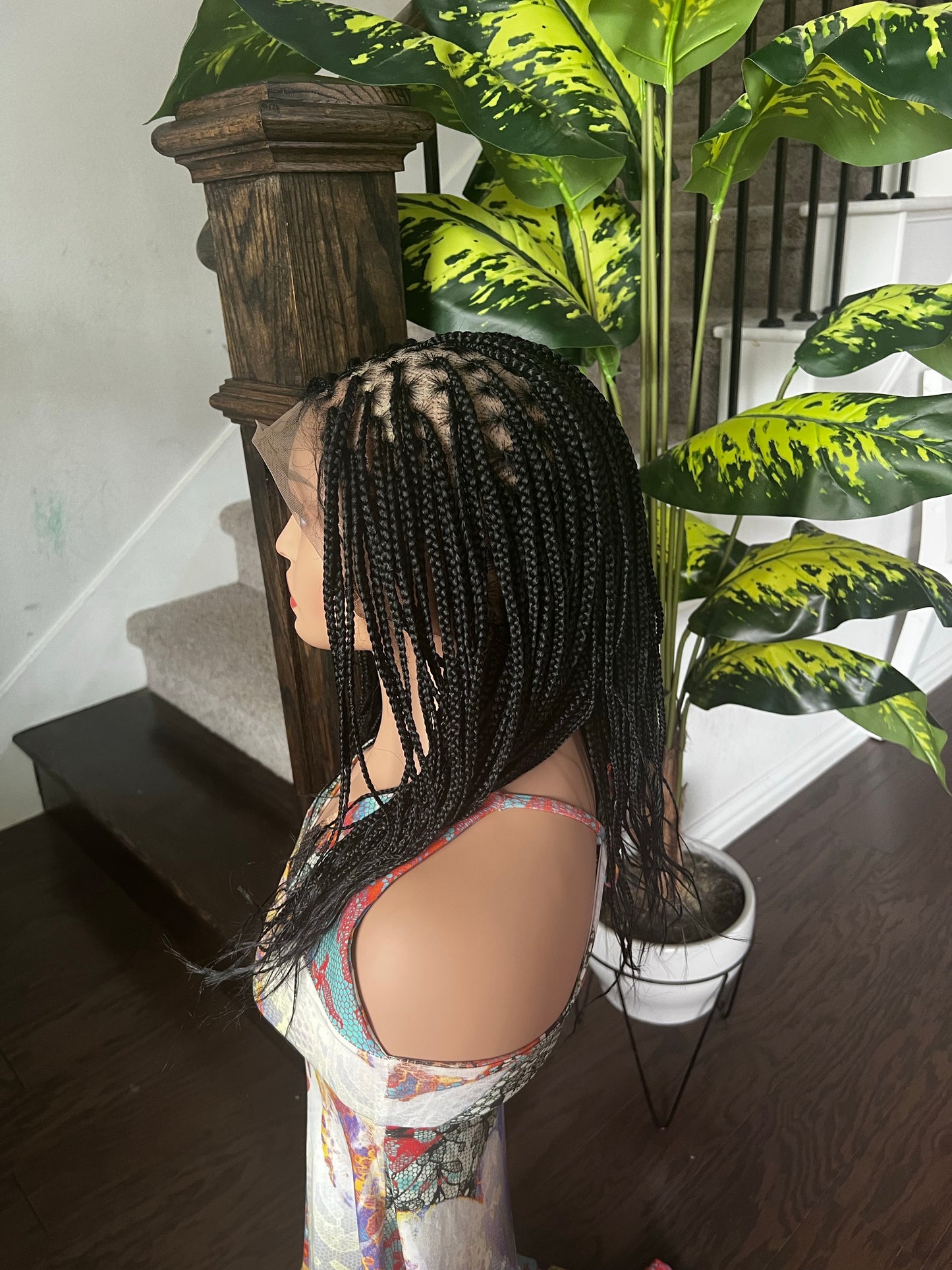 full 360 lace knotless bob