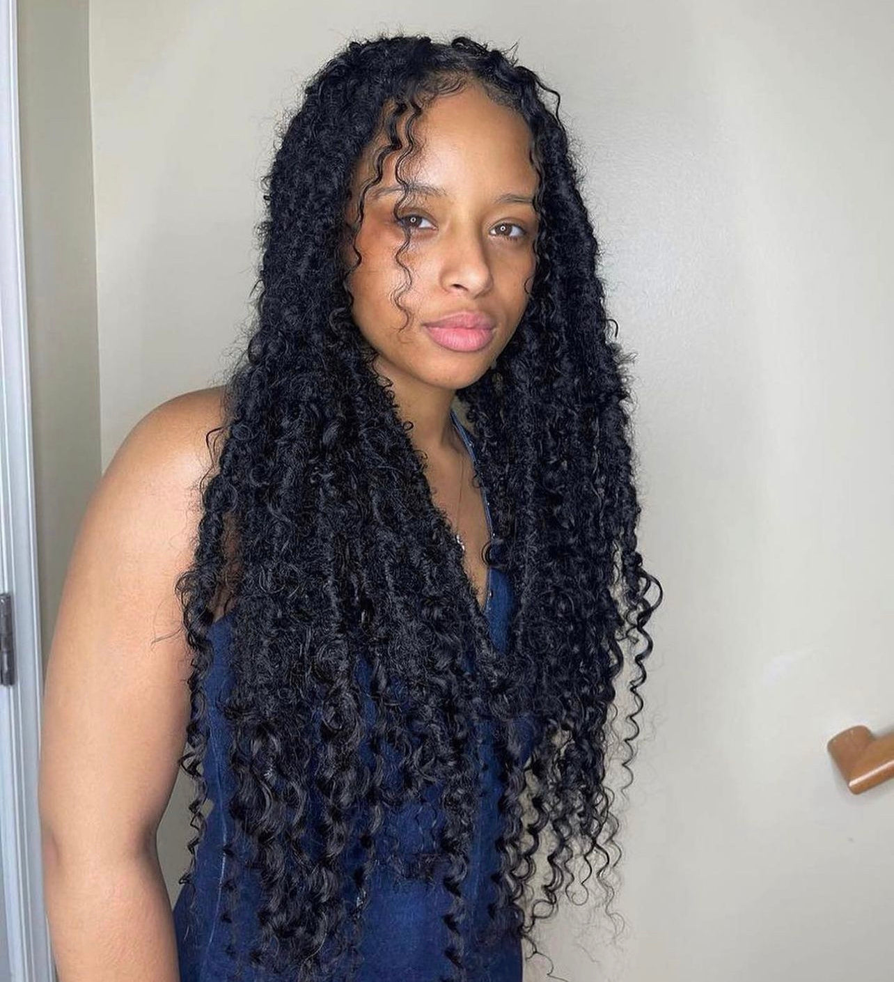 Book braids service