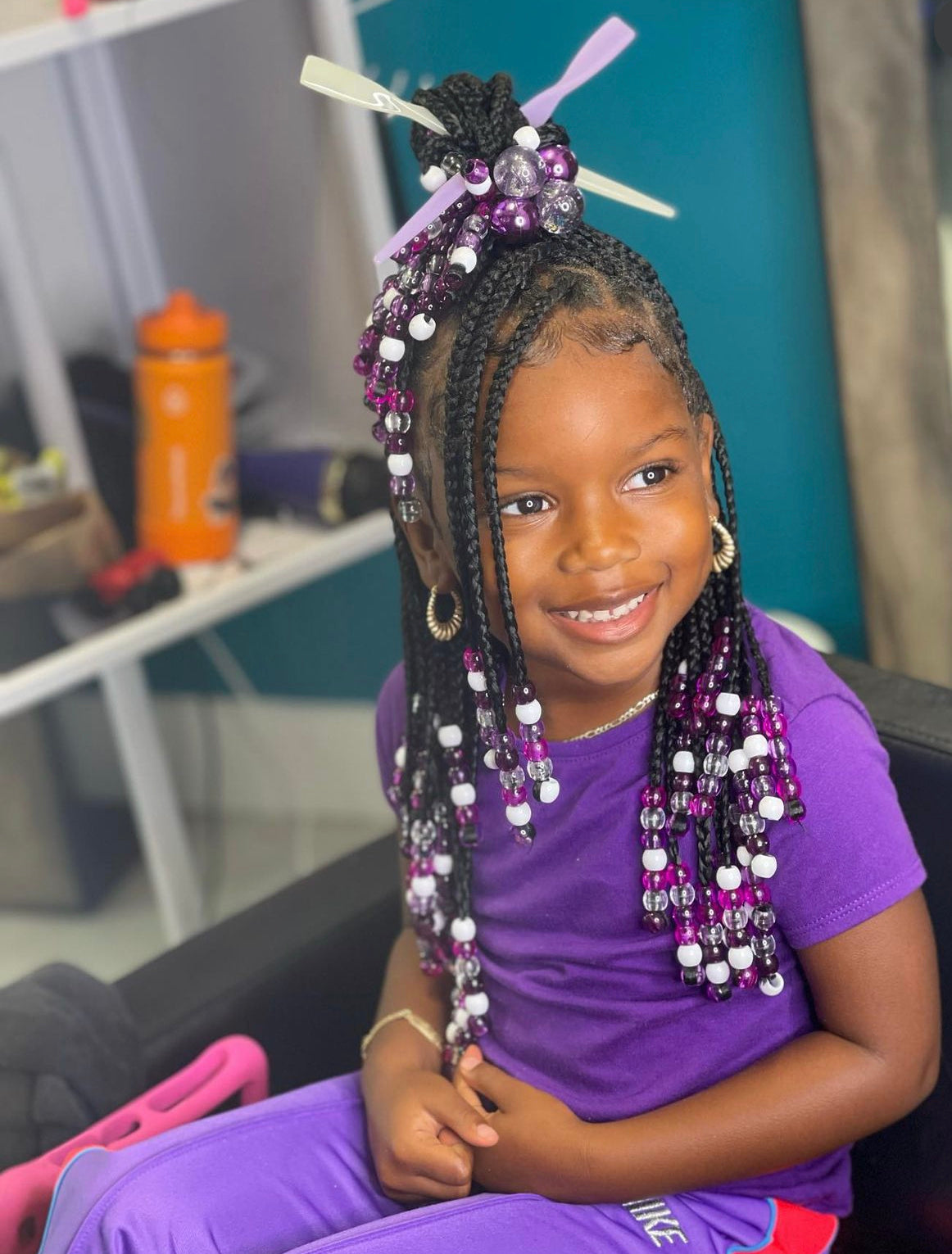Book braids service