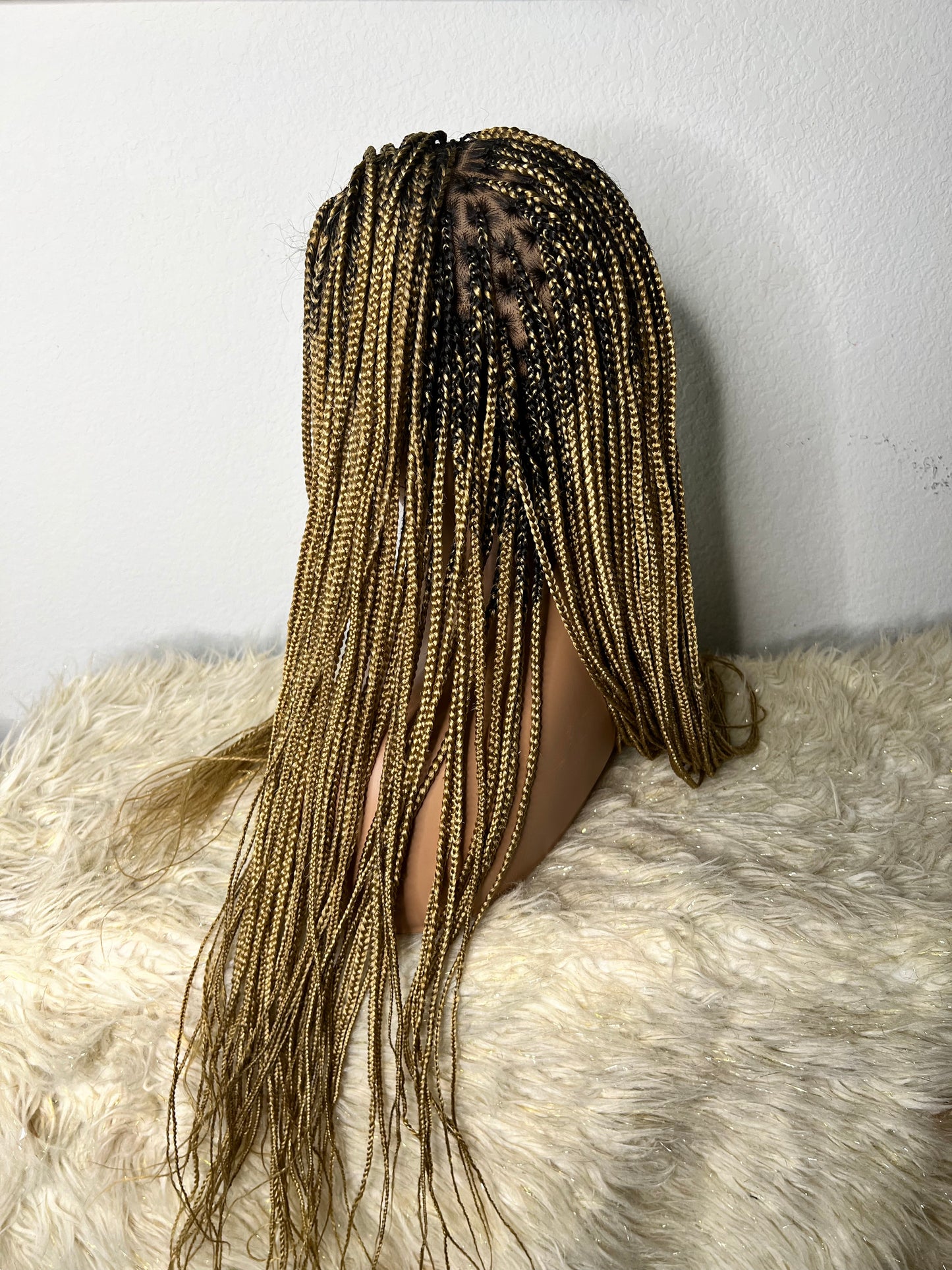 Knotless small braids 613/27 mixed - sheshopperhairplace LLC