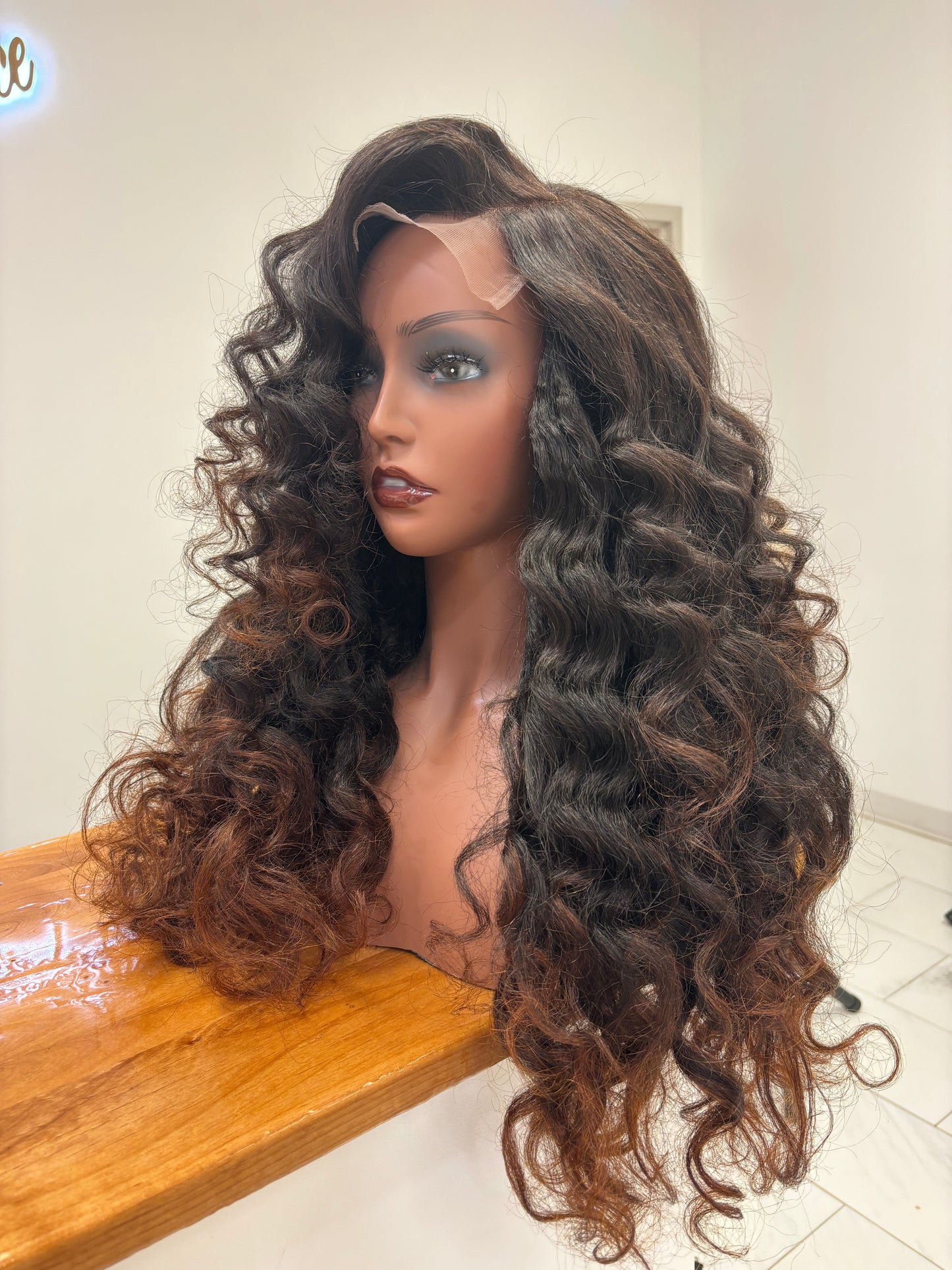 Kinky wand curled glueless wig